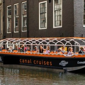 crucero en español por los canales